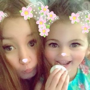 Meet your Posher, Kayla